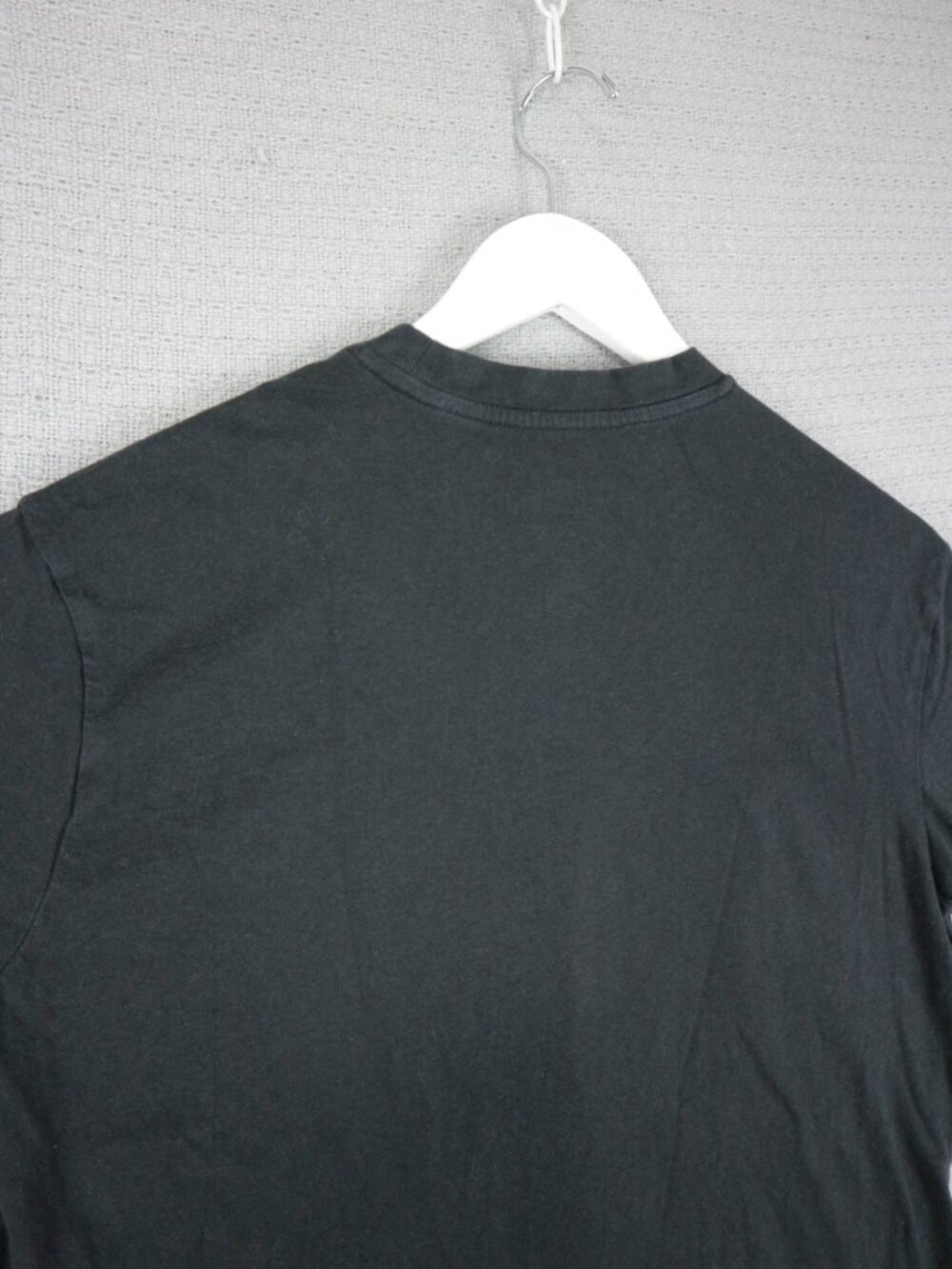 Hello Kitty and Friends Sanrio XS Black Tee Shirt My Melody Kuromi Cinnamoroll - Picture 8 of 9